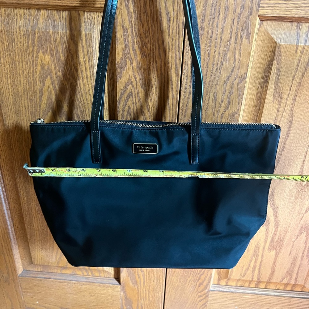 Kate Spade Black Leather Tote Sleek Everyday Essential - Picture 5 of 6